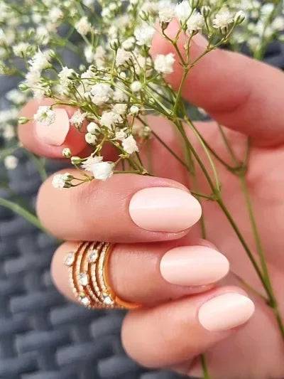 Gélové nechty - broskynová dokonalosť