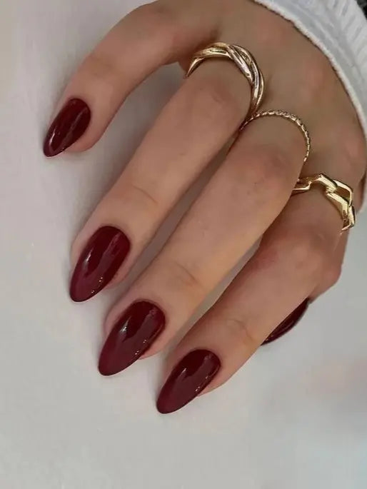 Akrylové nechty pre tento rok