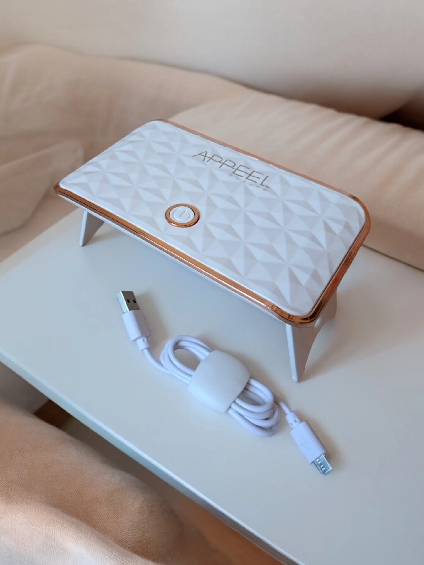 Exkluzívna UV LED lampa