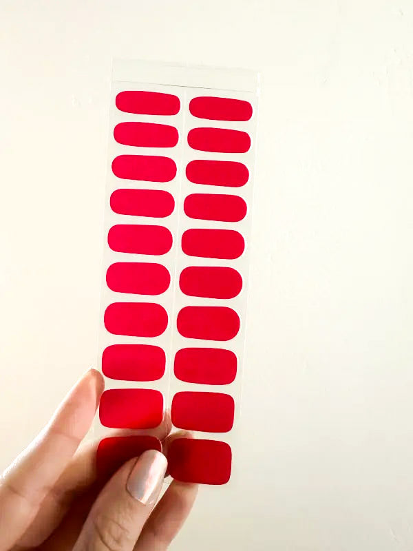 Nálepky a valentínske nechty